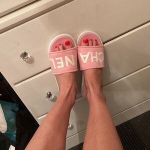 Pink Slides with White Logo size 9 women’s USA